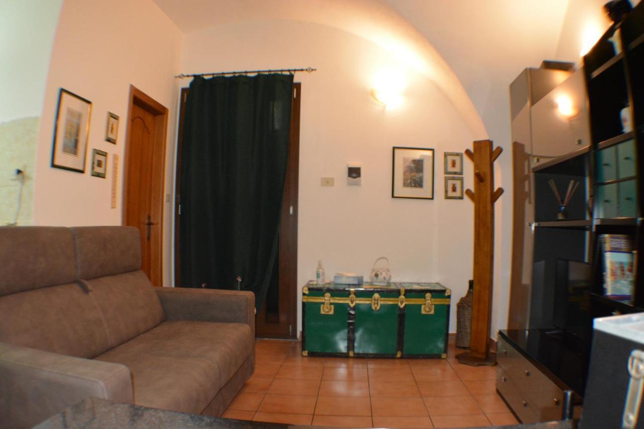 Casa Romeo Βίλα Adrano Εξωτερικό φωτογραφία